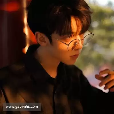 缪谨莎